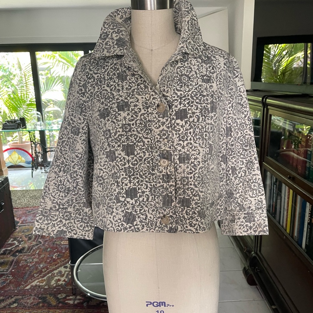 Theory Gray Blazer with 3/4 Sleeves